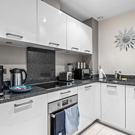 Londwell, Chelsea Living, Central Flat With Balcony London Eksteriør billede